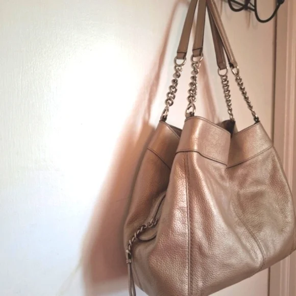 Coach Lexy Shoulder Bag - Picture 3 of 8